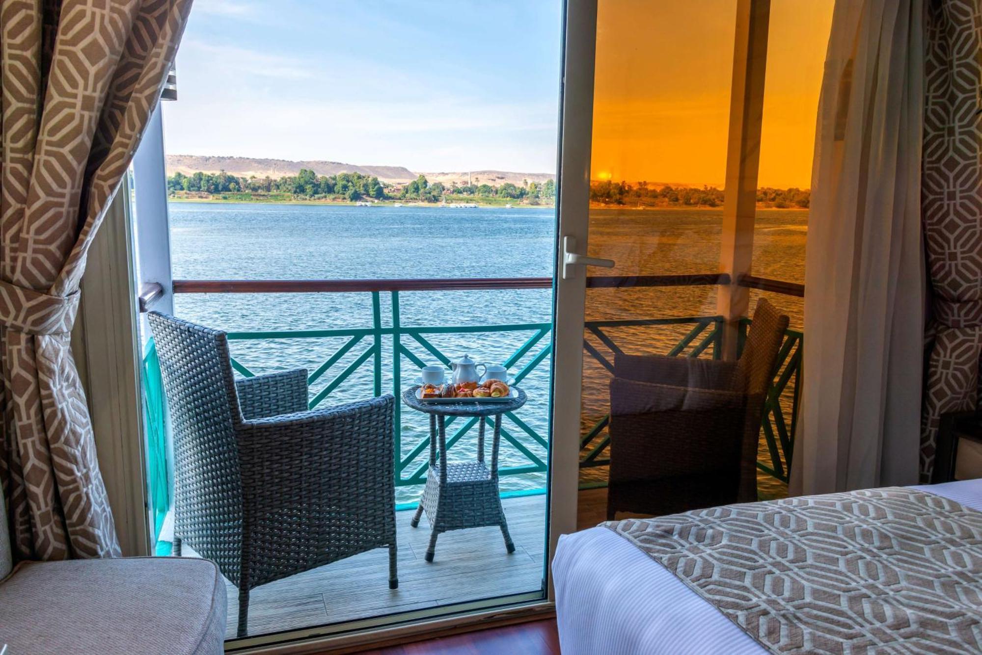Sonesta Moon Goddess Cruise - From Aswan To Luxor - 03 & 07 Nights Every Friday Hotel Bagian luar foto